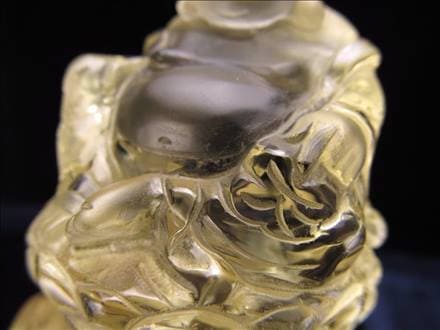 シトリン布袋　彫刻 ◇極上品！職人による繊細彫刻◇豊かな表情が鮮明に彫刻された