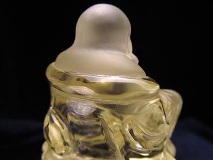 シトリン布袋　彫刻 ◇極上品！職人による繊細彫刻◇豊かな表情が鮮明に彫刻された