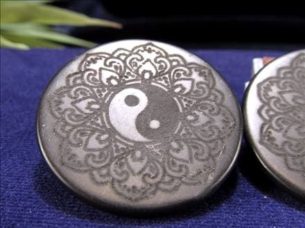 ◇神聖幾何学デザイン◇地球上で唯一の天然フラーレンを含む希少