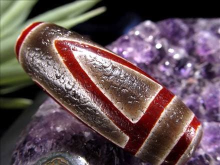 ◇流通量が少ない激レア品！◇最高級！馬蹄痕天珠◇黒鳶赤紋（くろとび