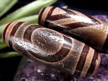 ◇流通量が少ない激レア品！◇最高級！馬蹄痕天珠◇黒鳶赤紋（くろとび