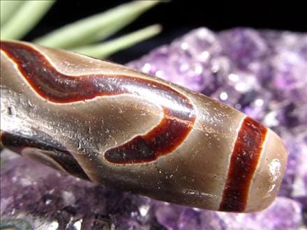 ◇流通量が少ない激レア品！◇最高級！馬蹄痕天珠◇黒鳶赤紋（くろとび