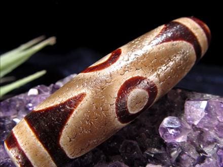 ◇流通量が少ない激レア品！◇最高級！馬蹄痕天珠◇黒鳶赤紋（くろとび