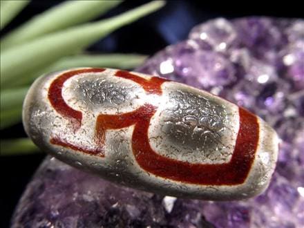 ◇流通量が少ない激レア品！◇最高級！馬蹄痕天珠◇黒鳶赤紋（くろとび