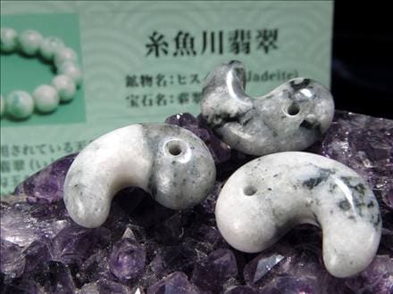 ☆世界最古の翡翠「糸魚川翡翠」☆日本の国石「翡翠」☆5月の誕生石