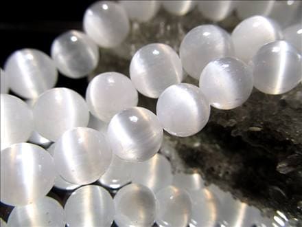 ☆一連☆抜群のキャッツアイ効果☆お買い得品質☆シルクのような繊維質