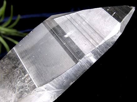 ☆古代の叡智を封じ込めた水晶☆別名シンギングクリスタル☆清らかな力