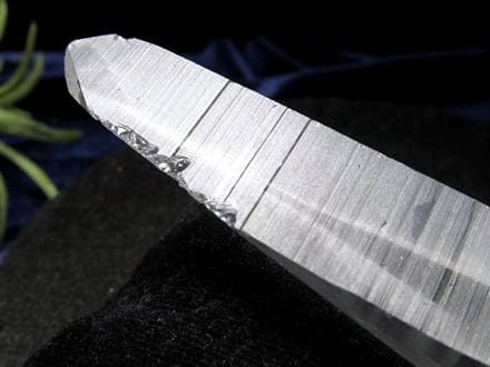 ☆古代の叡智を封じ込めた水晶☆別名シンギングクリスタル☆清らかな力