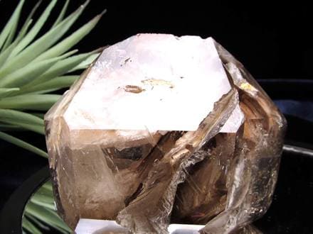ブラジル産 エレスチャル水晶 重さ約1200g 産地直送】◇水晶の最終形態◇きらめく虹入り◇最強パワー◇メンタル