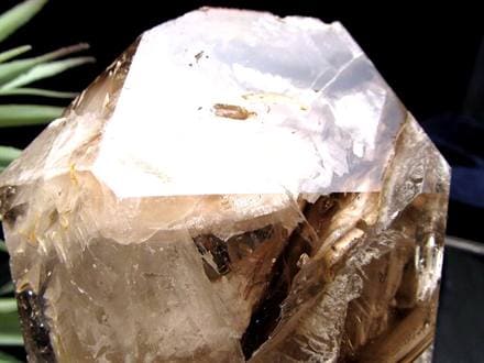 ブラジル産 エレスチャル水晶 重さ約1200g 産地直送】◇水晶の最終形態◇きらめく虹入り◇最強パワー◇メンタル