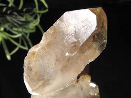 ◇黄金ルチル結晶◇自然美あふれる結晶原石◇金運・財運の象徴◇天然石