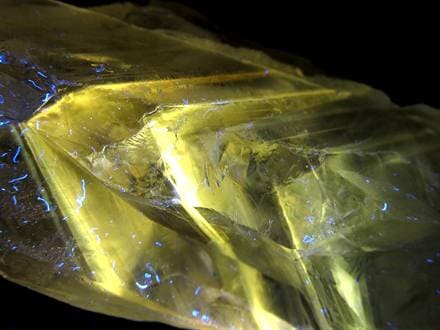 ◇鉱石コレクター羨望の希少共生鉱石◇神秘的な蛍光発光◇限られた鉱山