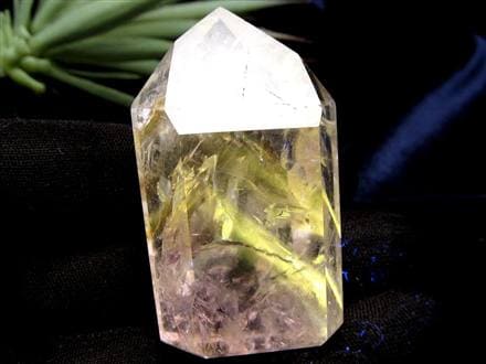 ◇鉱石コレクター羨望の希少共生鉱石◇神秘的な蛍光発光◇限られた鉱山