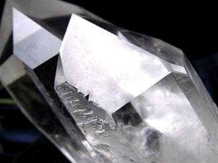 水晶 クラスター クリスタル ☆特別価格！☆神秘的な美しさ！謎めいたクリスタル☆存在感抜群！☆氷