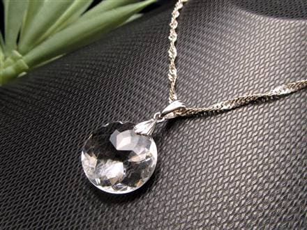 高品質 水晶 ファセットカット スタンド付き 透明感 【公式通販】
