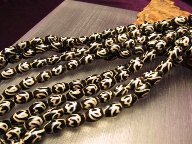 ☆一連☆魔除け・厄除けのお守りに☆小粒天珠☆アゲート天珠【蓮華天珠】☆