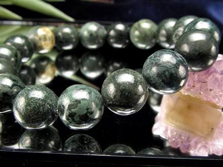 ◇神々が住む地！アイヌの人々の聖地から採掘される日本石◇味わい深い