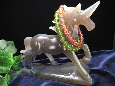 ◇幻想的な艶めきを放つグレーカラー瑪瑙◇守護と幸運を招く聖獣