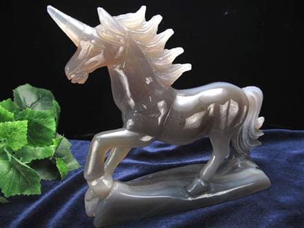 ◇幻想的な艶めきを放つグレーカラー瑪瑙◇守護と幸運を招く聖獣