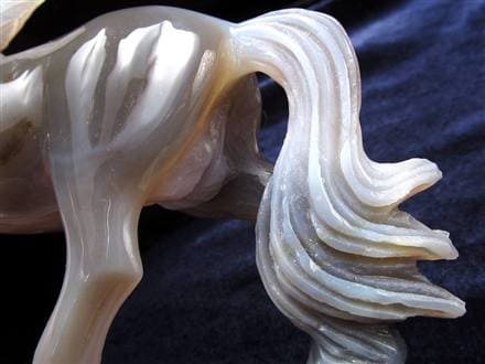 ◇幻想的な艶めきを放つグレーカラー瑪瑙◇守護と幸運を招く聖獣