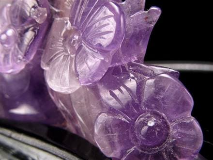 ☆優雅な佇まいの守護鳥☆美しきラベンダーカラーの彫刻美☆花咲く幸運