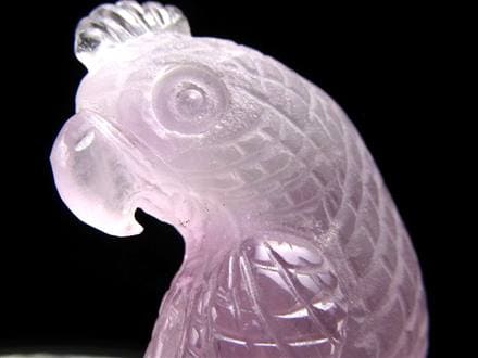 ☆優雅な佇まいの守護鳥☆美しきラベンダーカラーの彫刻美☆花咲く幸運