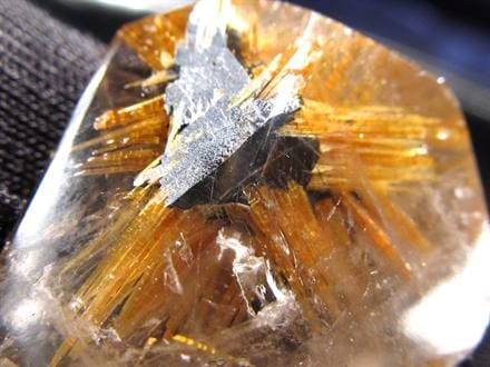 ☆極上逸品‪☆透明度と素敵な煌めき☆虹入り ルチルインクォーツ 丸玉‬