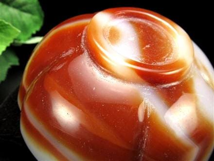 天然石 瑪瑙 黄色縞模様 水石 置物 オニキス 飾り石 古美術品 台座付き オニックス 3.2kg オニキス縞瑪瑙メノウ 天然石 水石 盆石 鑑賞石 飾り