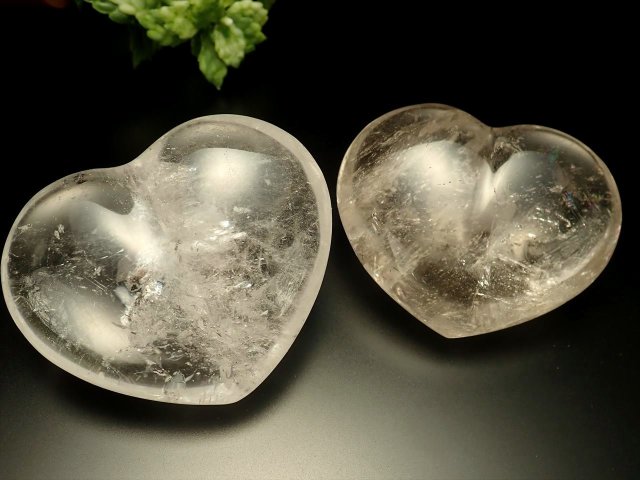 ☆極少入荷!!☆つやつや巨大ハート☆希少なマダガスカル産水晶