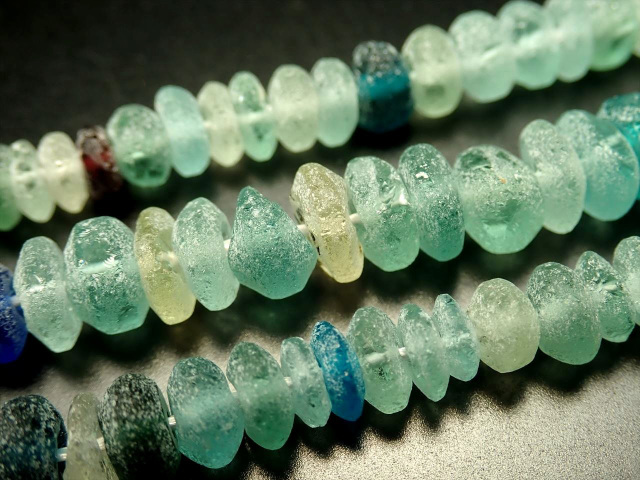 ◇一連◇超希少！◇長い時を経て生まれた奇跡のガラス◇古代ローマ帝国