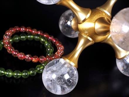 ☆神秘的！分子モチーフオブジェ☆天然水晶丸玉6個使用