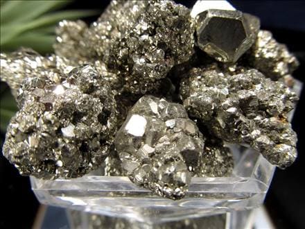 ★特選一石★激安♢強力な邪気払いの石【200gパイライト『黄鉄鉱』結晶】❤️ ☆特選一石☆激安♢強力な邪気払いの石【200gパイライト『黄鉄鉱』結晶】