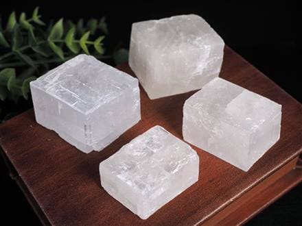 ☆透明感あり！まるで氷の結晶☆ツーソン展示会商品☆艶感抜群☆強力な