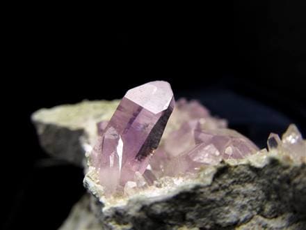 世界で最も美しいアメジスト】☆流通量極少超希少石！☆採掘鉱山