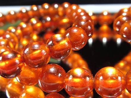 ◇明るめオレンジ◇お買い得！◇透明感あり◇歴史上最も古い宝石の