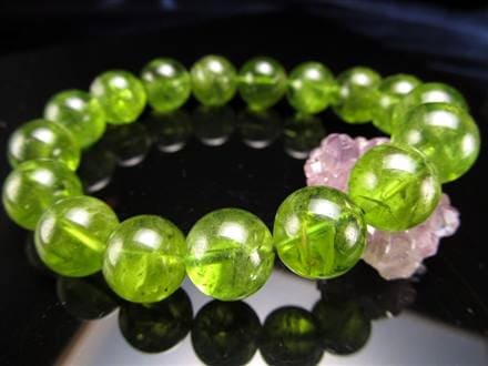 極上 大粒 ペリドットブレス 高品質+]ペリドットブレスレット（約13mm