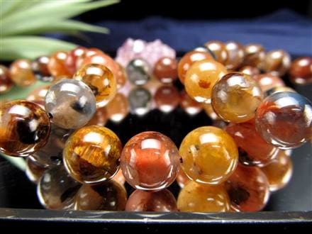 ◇お買い得価格！◇大自然の偉大さを感じる風貌◇石英共生◇別名