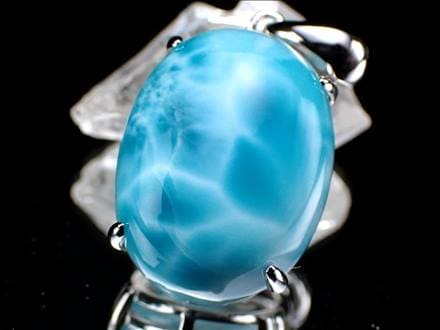 天然石☆ラリマー原石①４０mm×２９ｍｍ☆濃いブルーの海のように美しい模様！！ ◇極上ブルーカラー◇水面のような美しい模様◇三大ヒーリング
