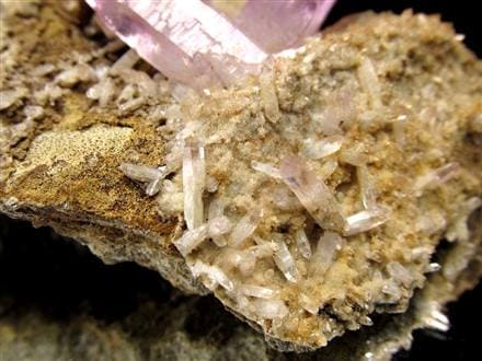 世界で最も美しいアメジスト】☆流通量極少超希少石！☆採掘鉱山が閉山
