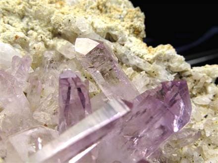世界で最も美しいアメジスト】☆流通量極少超希少石！☆採掘鉱山が閉山