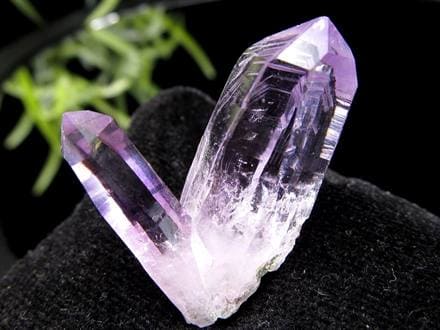 世界で最も美しいアメジスト】☆流通量極少超希少石！☆採掘鉱山が閉山