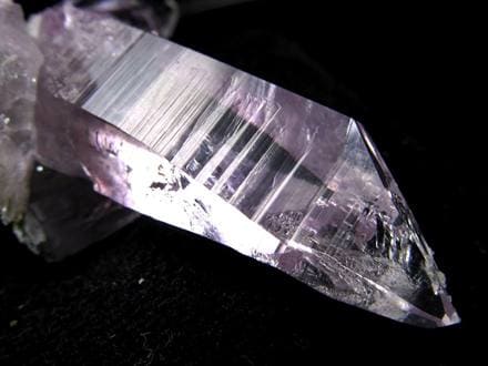 世界で最も美しいアメジスト】☆流通量極少超希少石！☆採掘鉱山が閉山