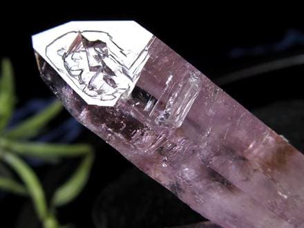 世界で最も美しいアメジスト】☆流通量極少超希少石！☆採掘鉱山が閉山