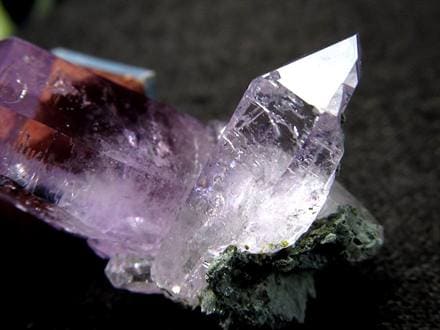 世界で最も美しいアメジスト】☆流通量極少超希少石！☆採掘鉱山が閉山