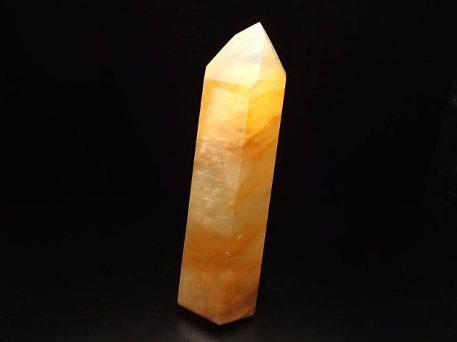 【極上品】水晶ポイント　ライモナイト共生　虹あり 楽天市場】虹入り レインボー 水晶 ポイント 六角柱【約87.8g