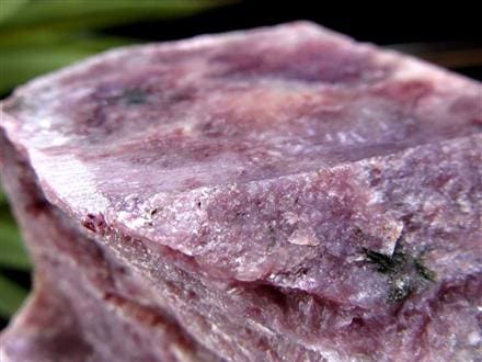 ☆希少原石☆限定入荷！☆幻想的な紫の輝き☆芸術的な模様美☆世界三大