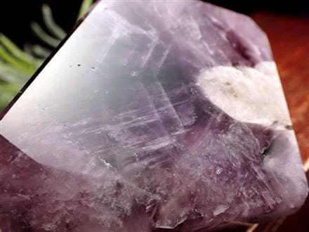 ◇産地直送!!◇流通量極僅かな黒紫水晶◇濃淡美しいトラピッチェ◇神秘