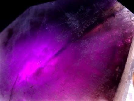 ◇産地直送!!◇流通量極僅かな黒紫水晶◇濃淡美しいトラピッチェ◇神秘