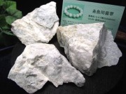 糸魚川翡翠