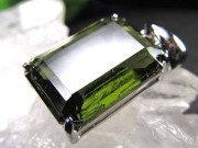 ペンダント アクセサリー 隕石 モルダバイト ナチュラルグラス
